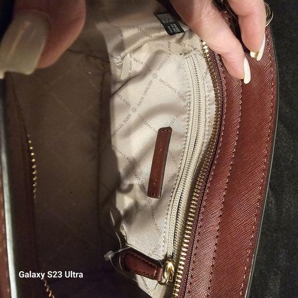 Michael Kors Maroon Selma Saffiano Leather Crossbody Bag - Picture 7 of 16